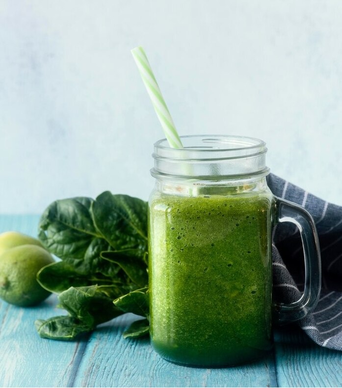 SPINACH AND AVOCADO
